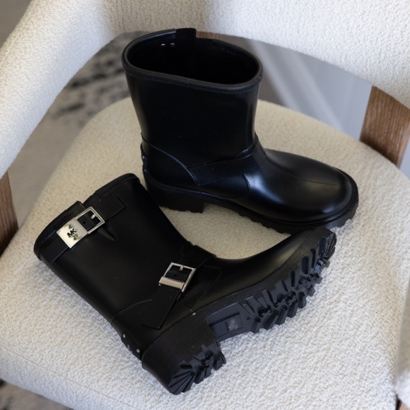Michael Kors Moto Style Calf Height Rain Boots size US Womens 7 - Picture 13 of 14